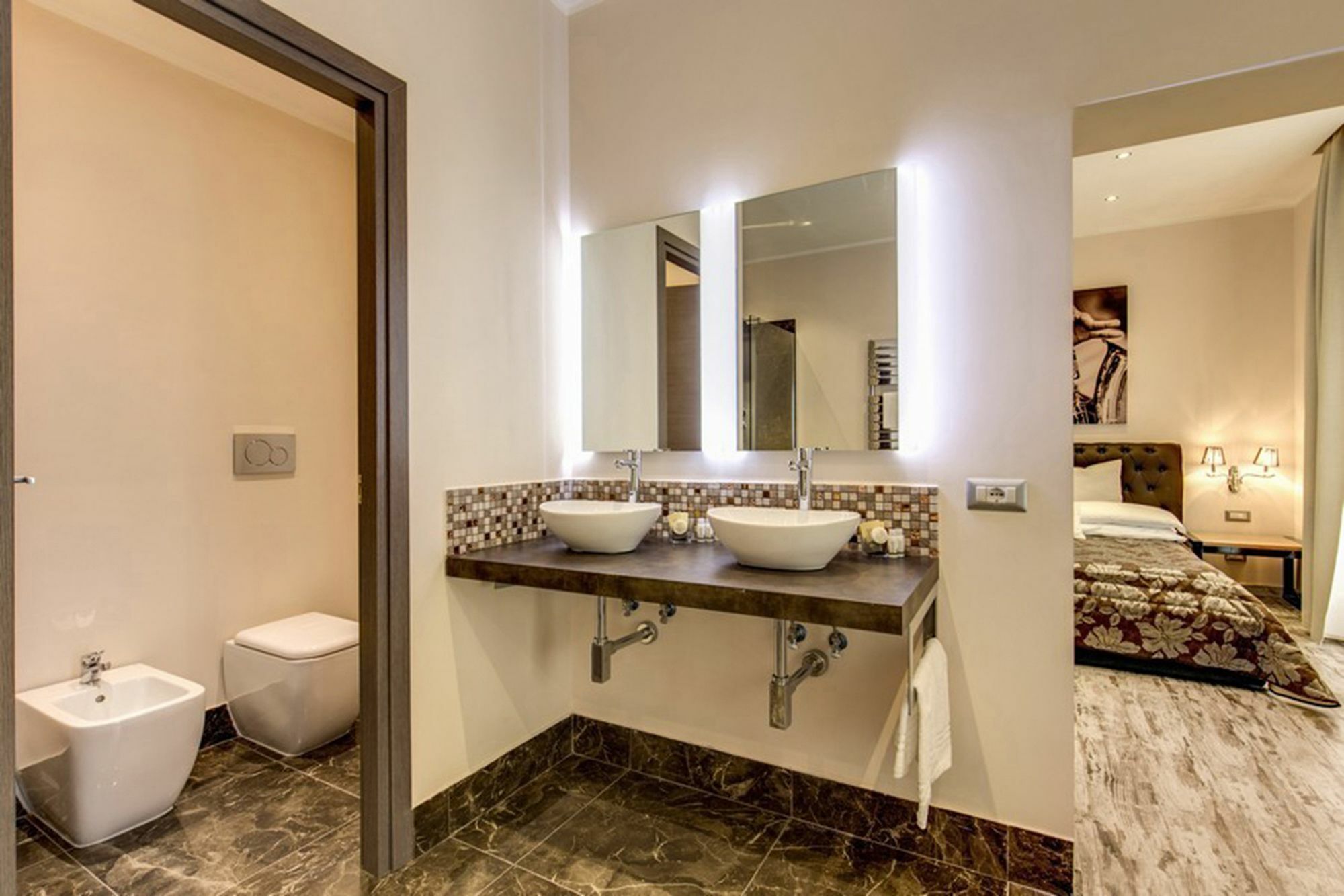Colonna 18 By Ghor 2* Rom